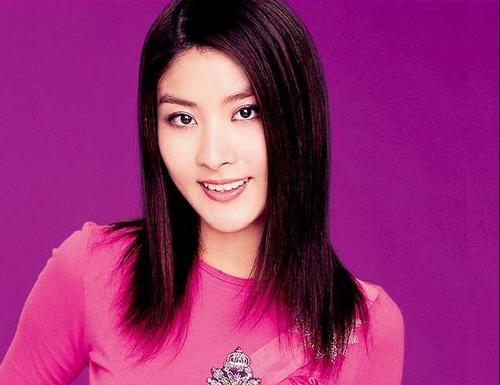 百变陈慧琳最爱大奔 建议开车女孩多吃鸭血